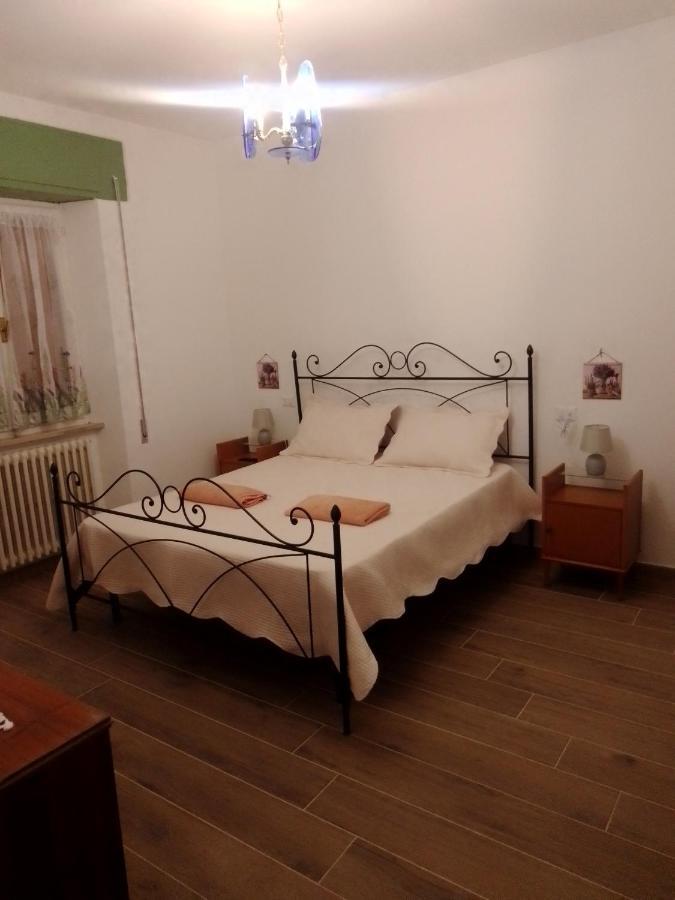 Casa Carducci Affittacamere Monteleto المظهر الخارجي الصورة
